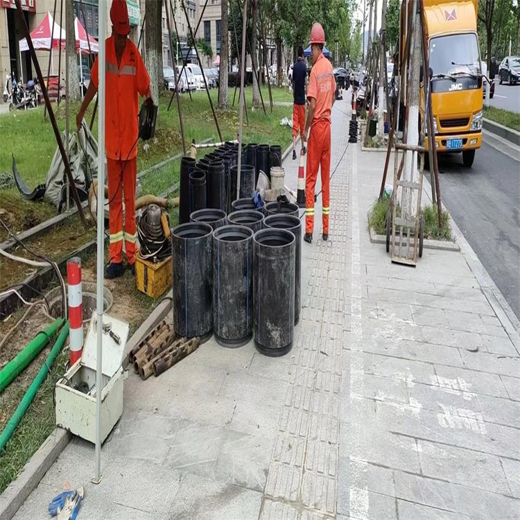新罗管道短管置换修复
